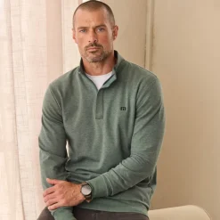 Cloud Quarter Zip 2.-Travis Mathew