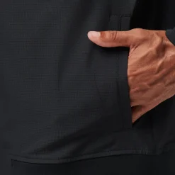 Wonderlust Hoodie Svart-Travis Mathew